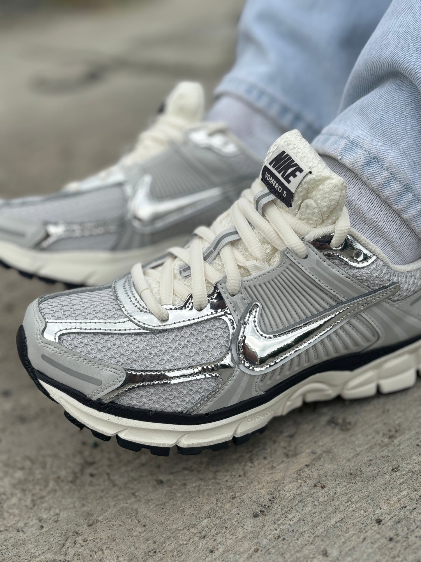 Nike Vomero "Chrome" - Sneaker Hustle